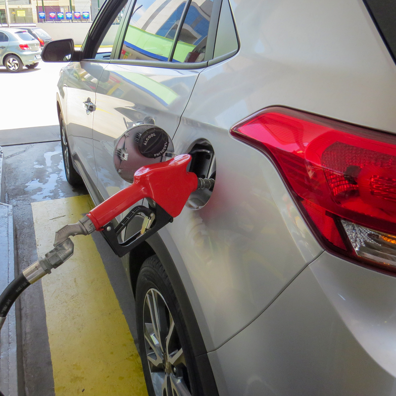 filling up with e85 gas
